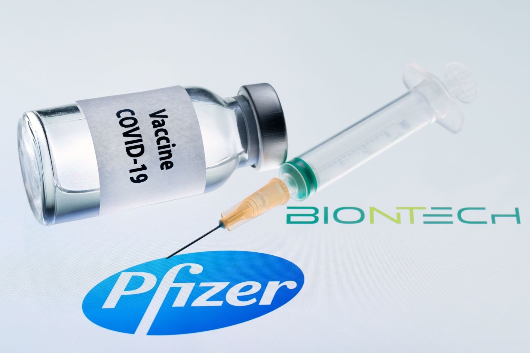 LIFE-CORONAVIRUS-VACCINE-MYTHS-1-DMT